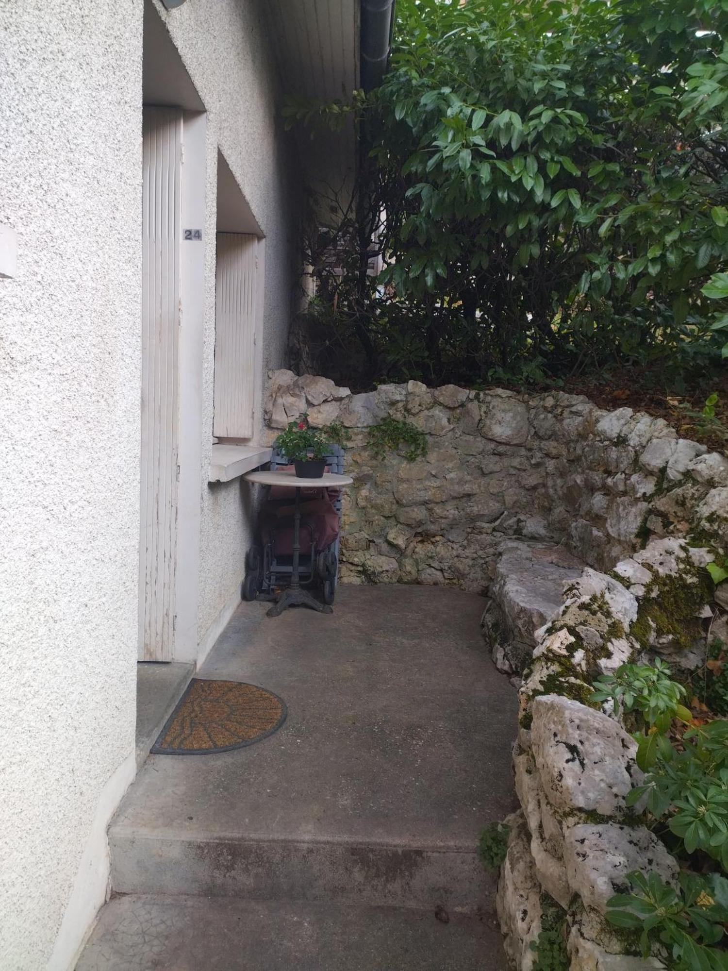 艾克斯莱班Duplex 2 Personnes,公寓 外观 照片